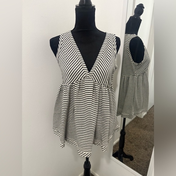 Ces Femme Black and White Striped Blouse NWOT - Picture 1 of 10